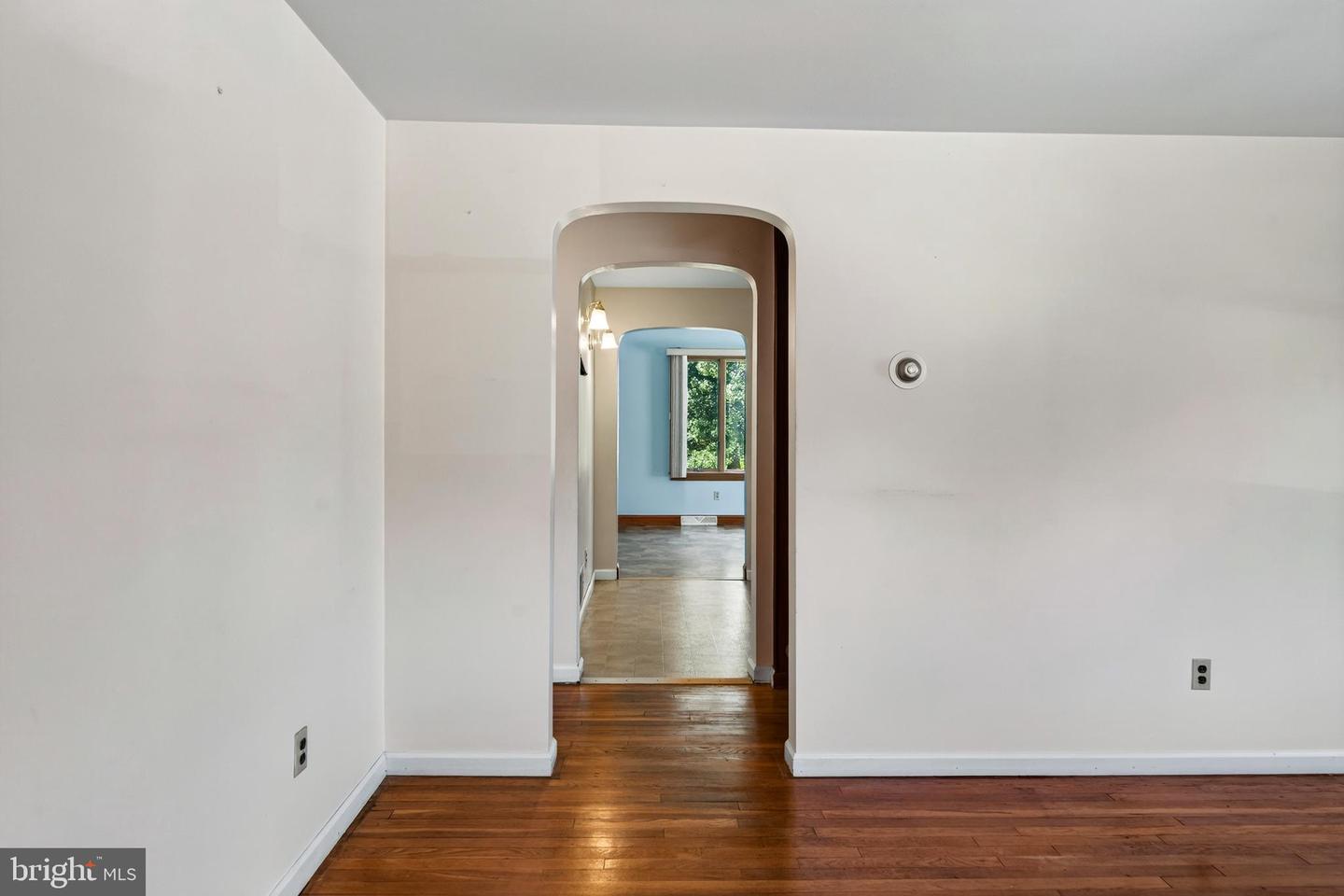 5 Devon Rd Property Photo 10