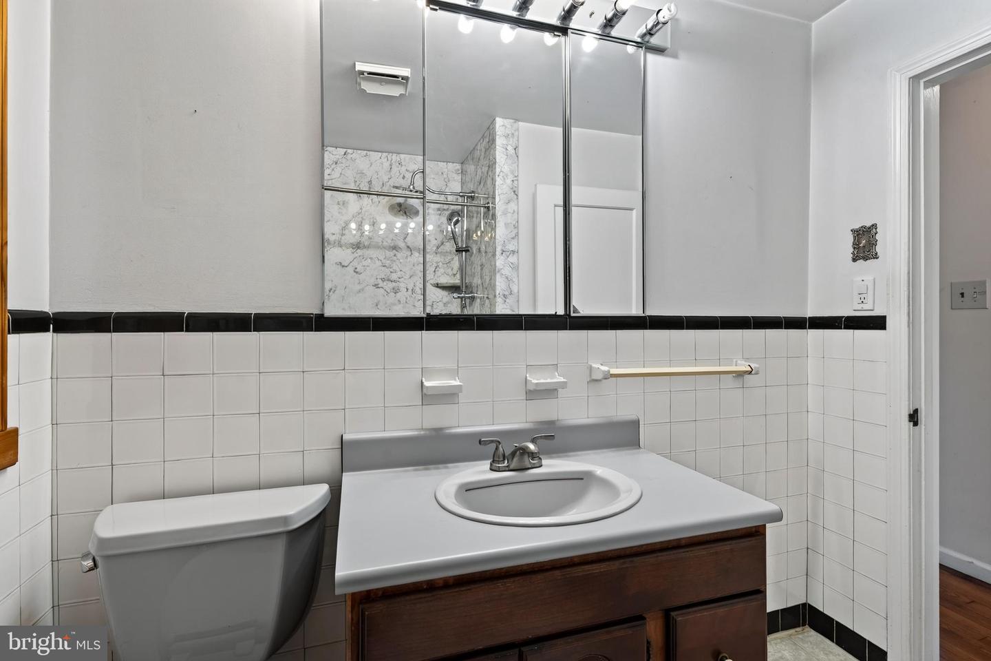 5 Devon Rd Property Photo 26