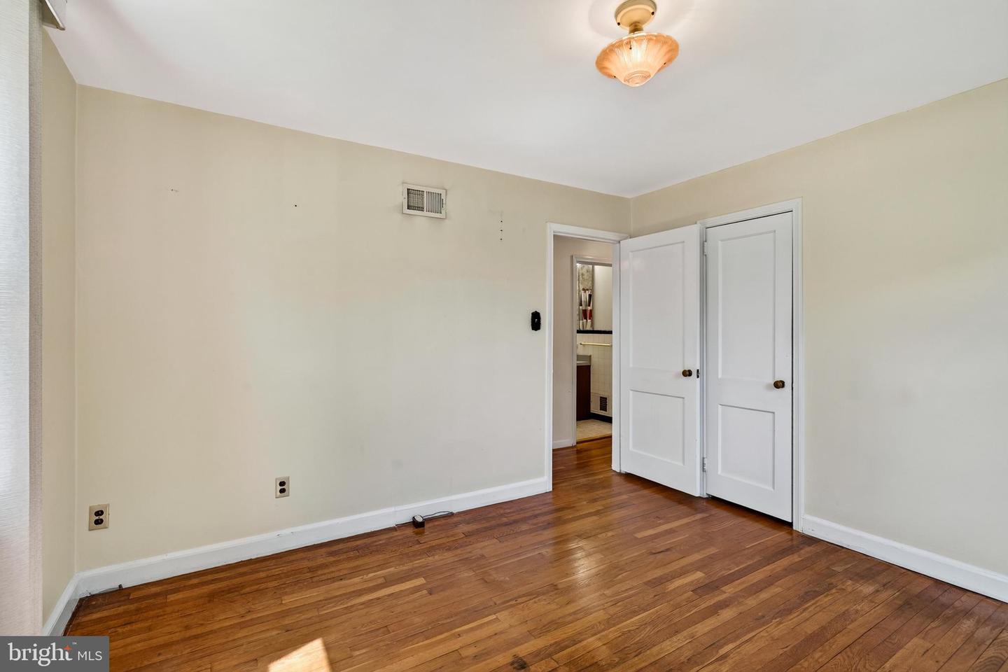 5 Devon Rd Property Photo 29