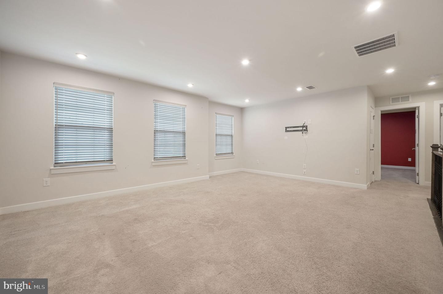 1228 Hook Dr Property Photo 21