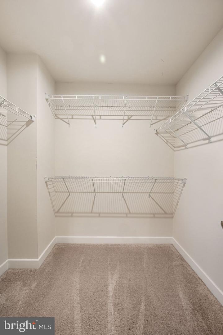 1228 Hook Dr Property Photo 28