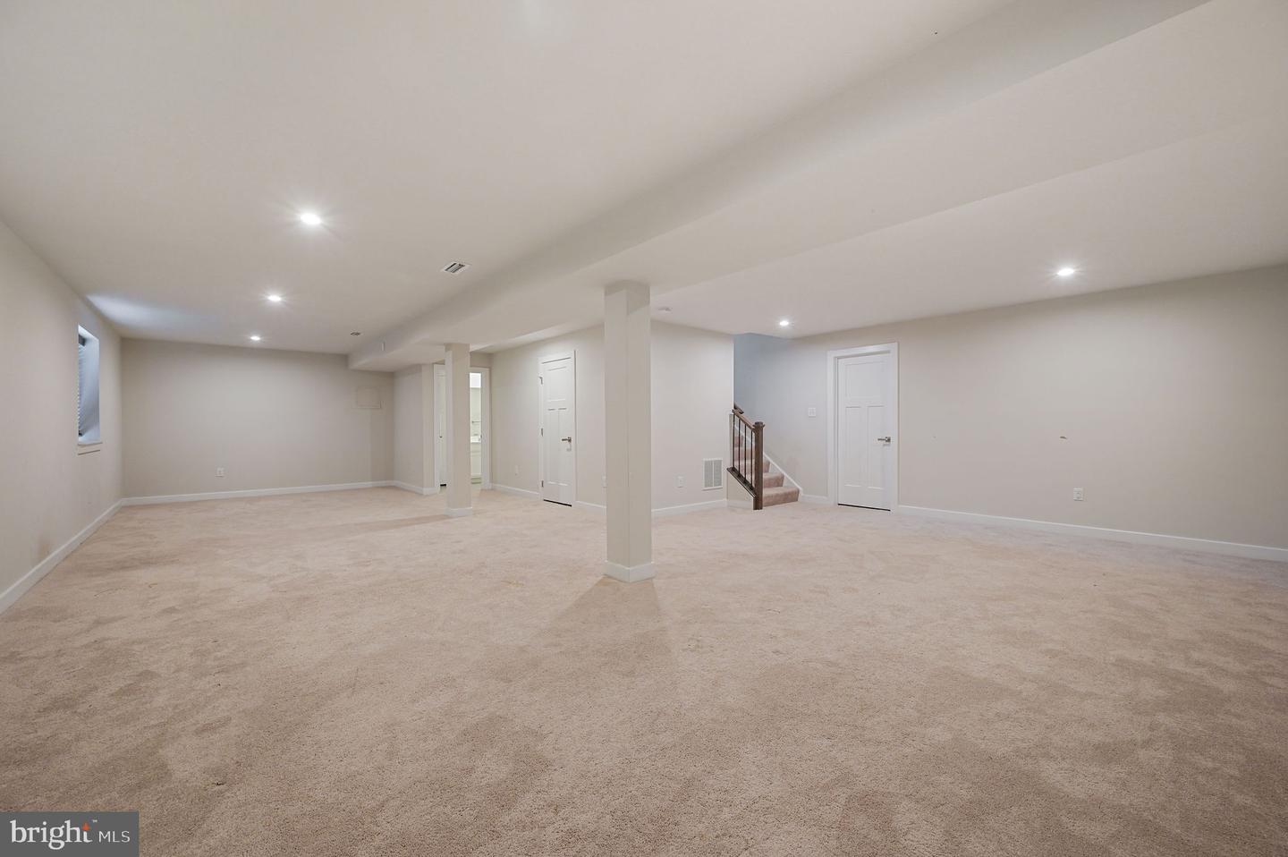 1228 Hook Dr Property Photo 35