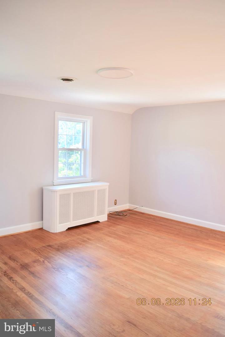 22 Rolling Rd Property Photo 36