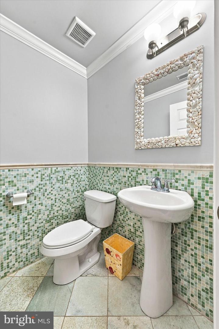 412 Prestwick Pl Property Photo 21