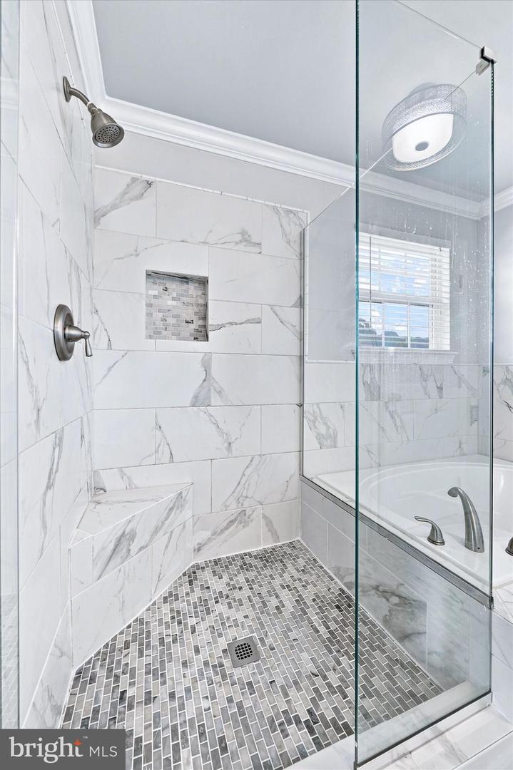 412 Prestwick Pl Property Photo 43