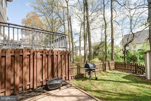 661 Corsica Ave Property Photo 23