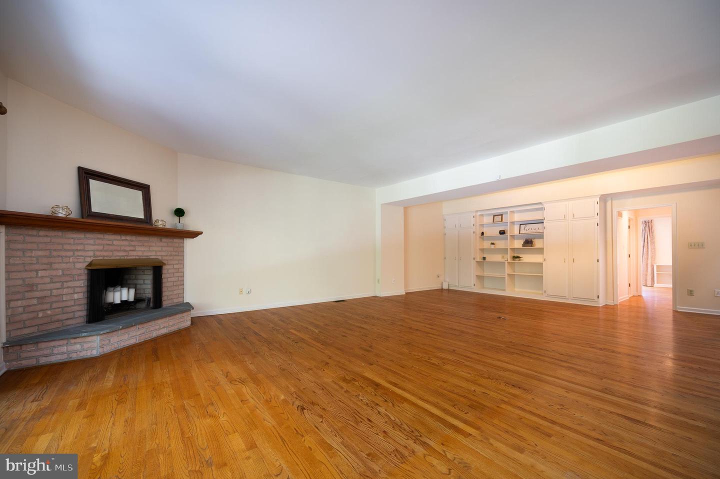 1904 Academy Pl Property Photo 17