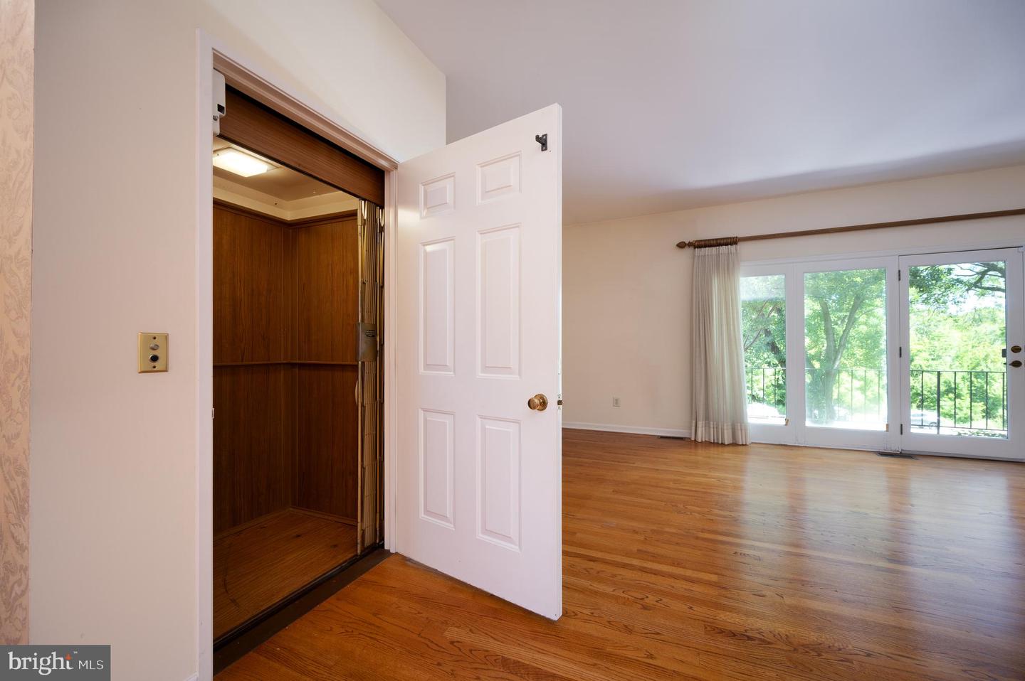 1904 Academy Pl Property Photo 23