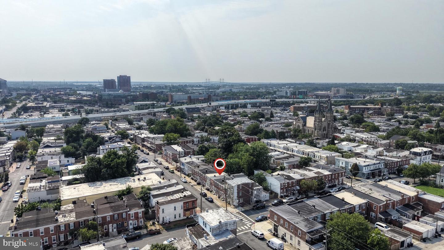 1230 Chestnut St Property Photo 17