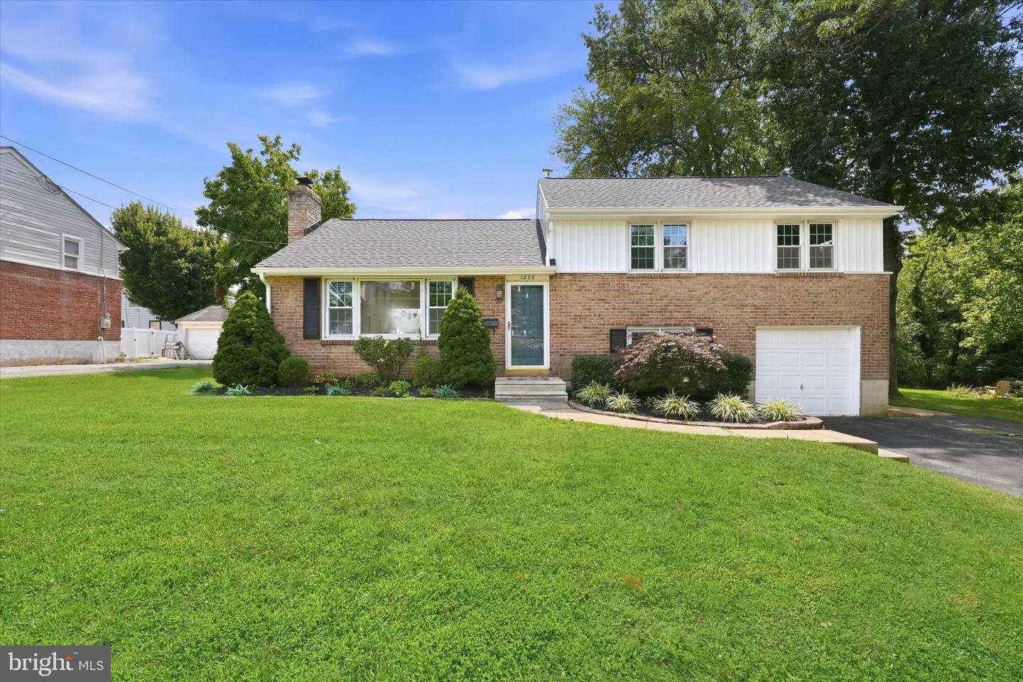 1258 Faun Rd Property Photo 34