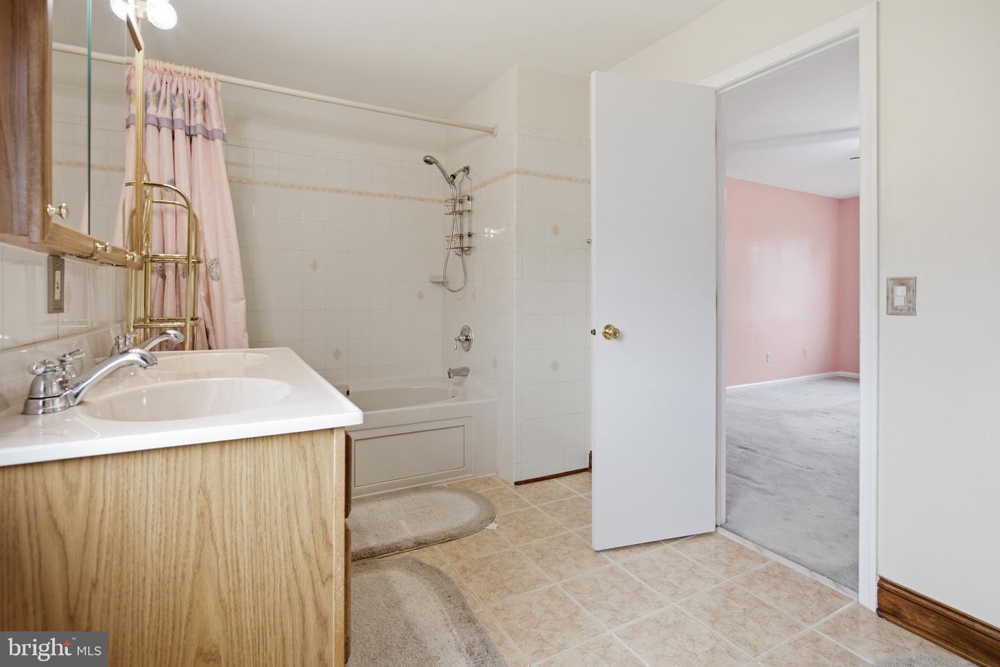 110 Aspen Dr Property Photo 24