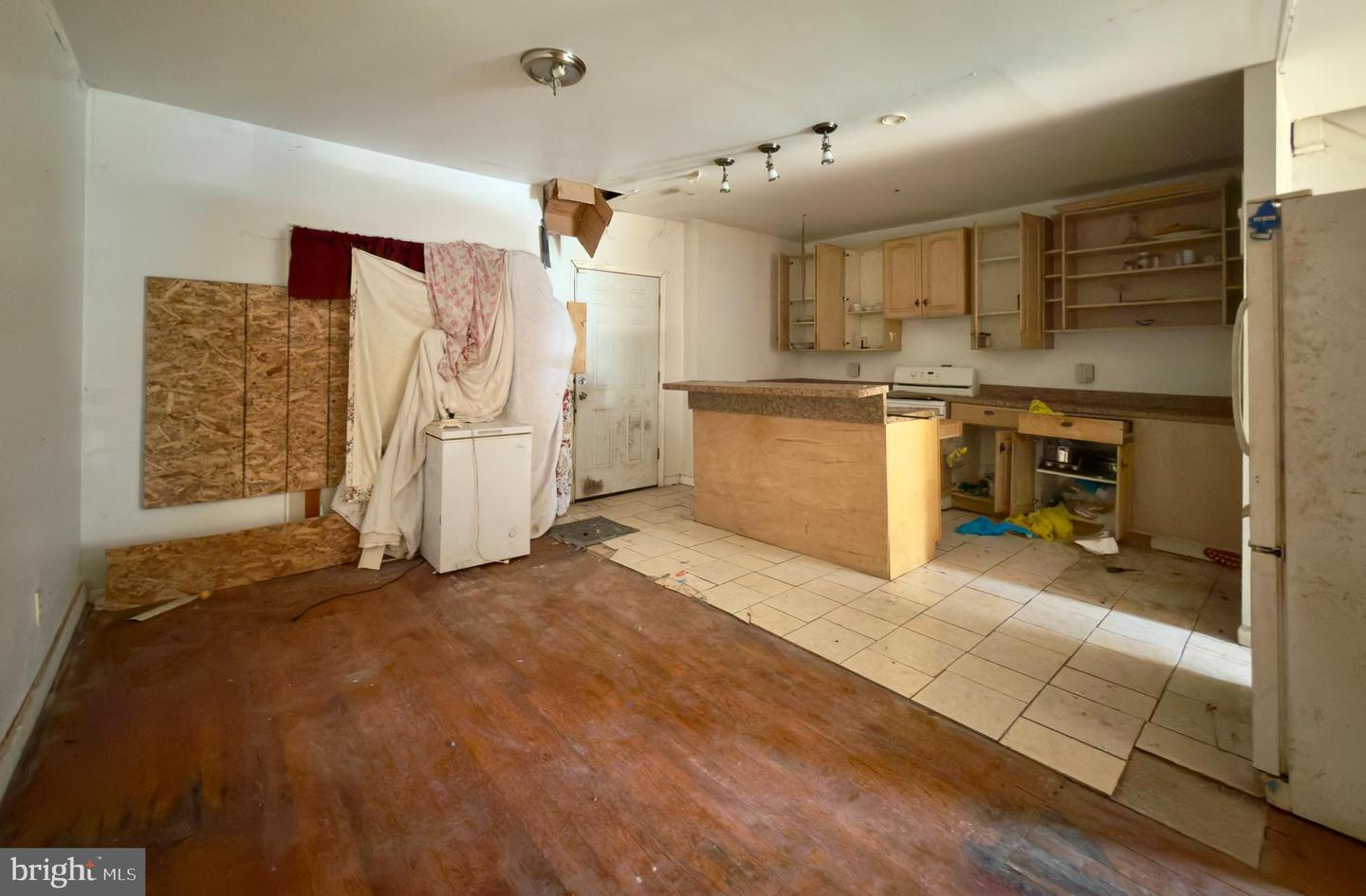 2709 N West St Property Photo 4