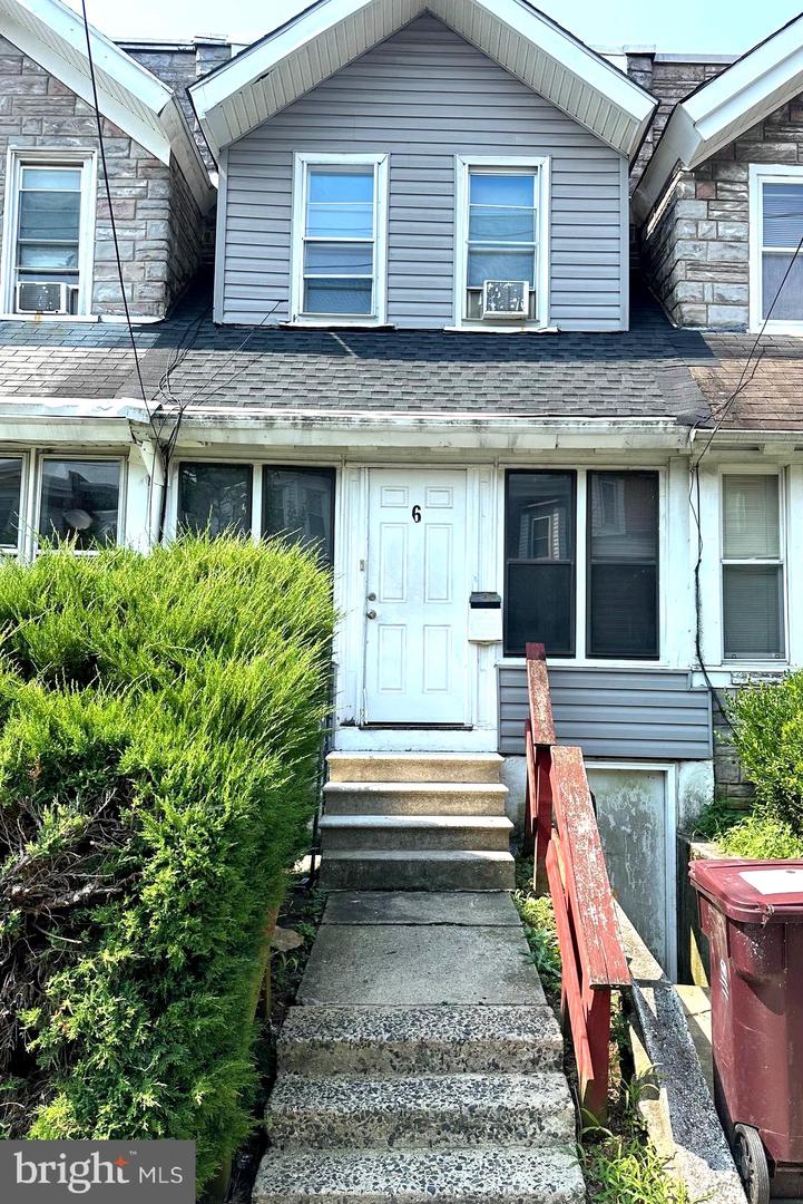 6 E 25th St Property Photo 1