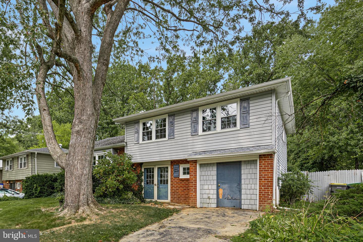 320 N Dillwyn Rd Property Photo 1