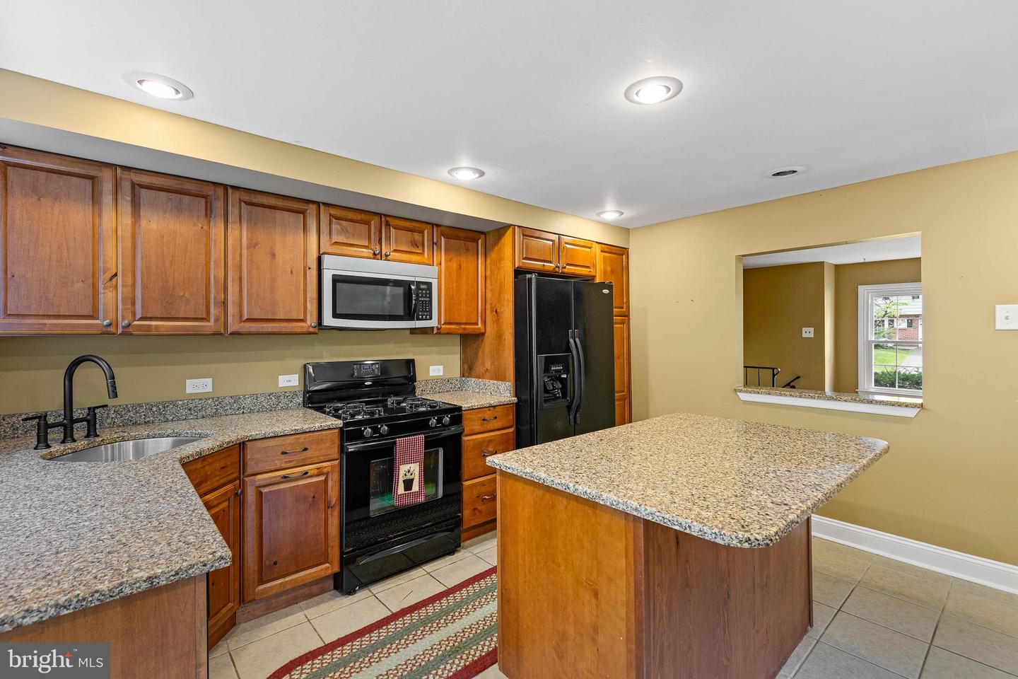 320 N Dillwyn Rd Property Photo 6
