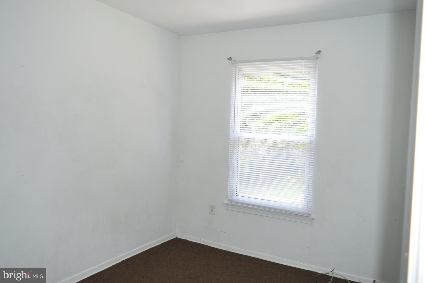 14 Keith St Property Photo 16