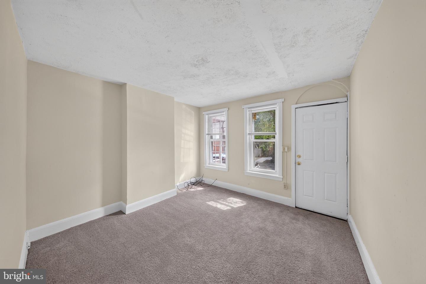 1113 Read St Property Photo 8