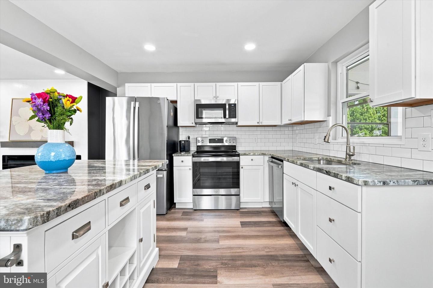 307 S Cass St Property Photo 14