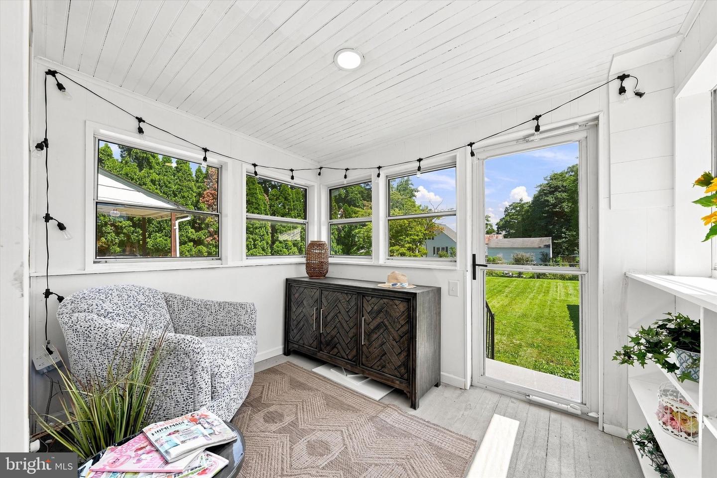 307 S Cass St Property Photo 18