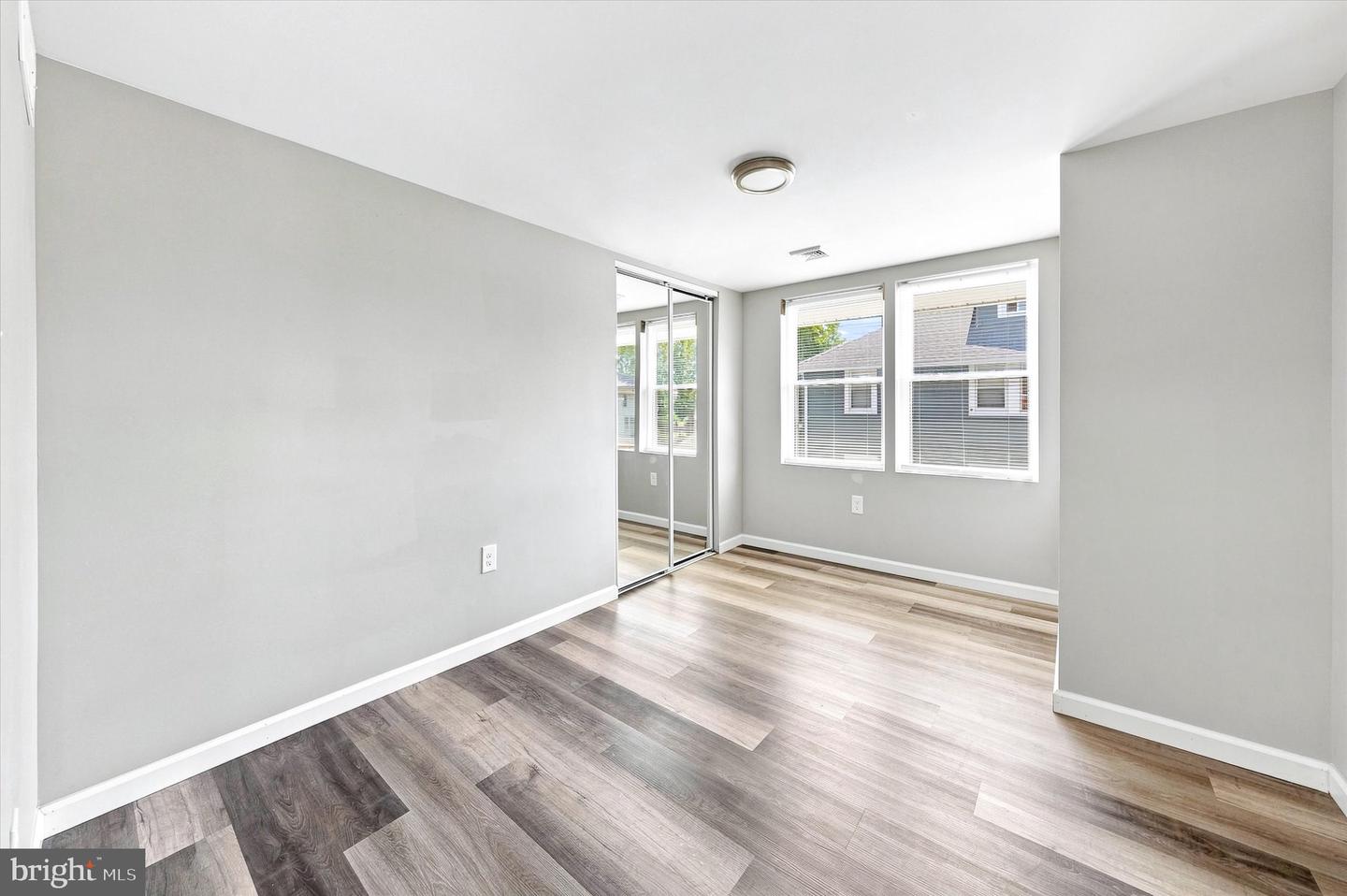 307 S Cass St Property Photo 20