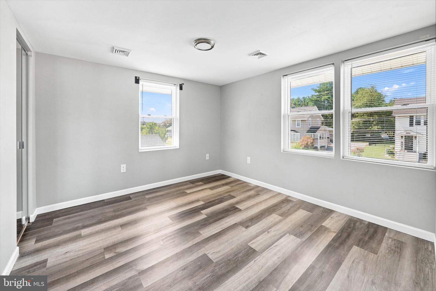 307 S Cass St Property Photo 24
