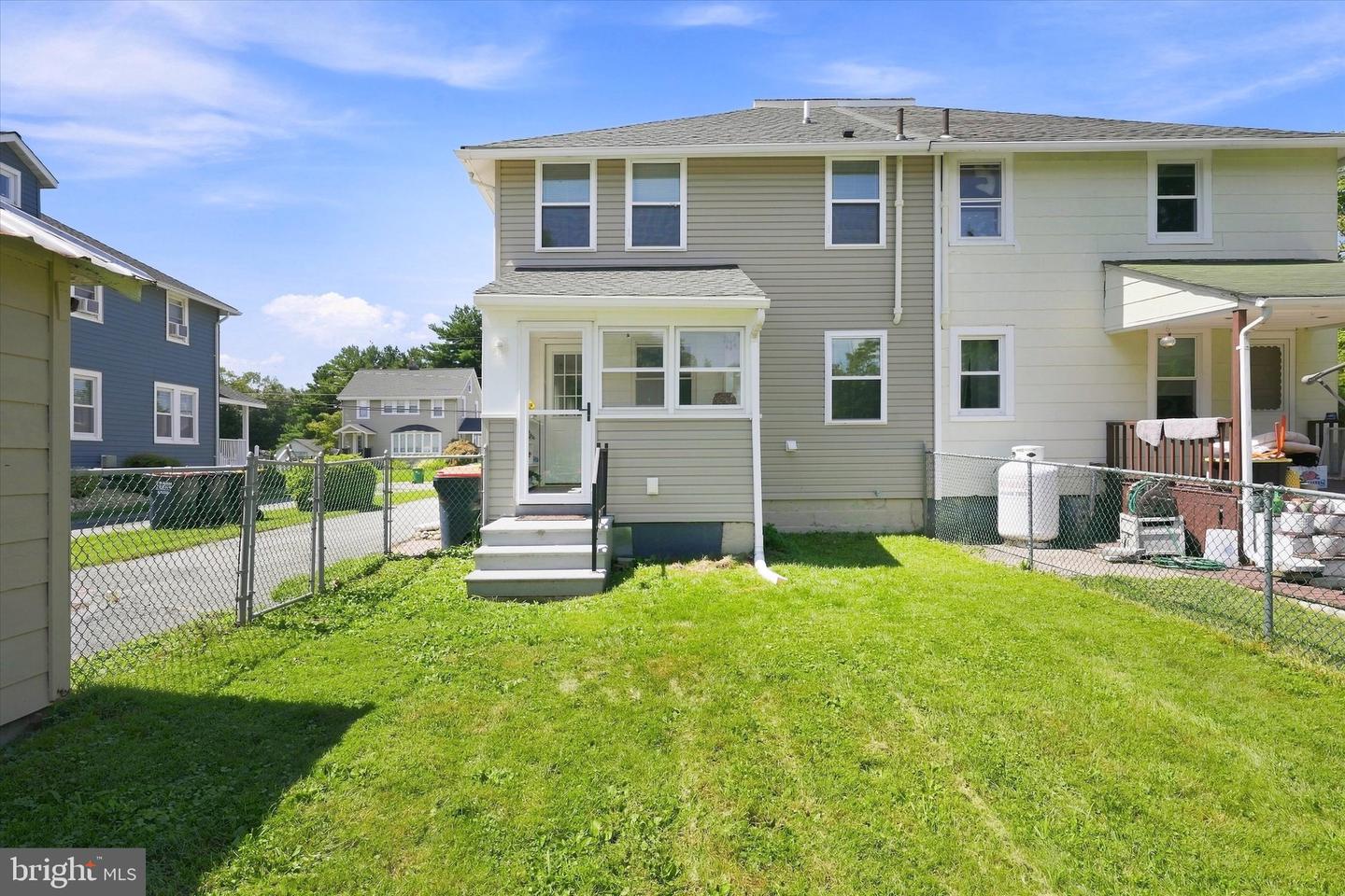 307 S Cass St Property Photo 34