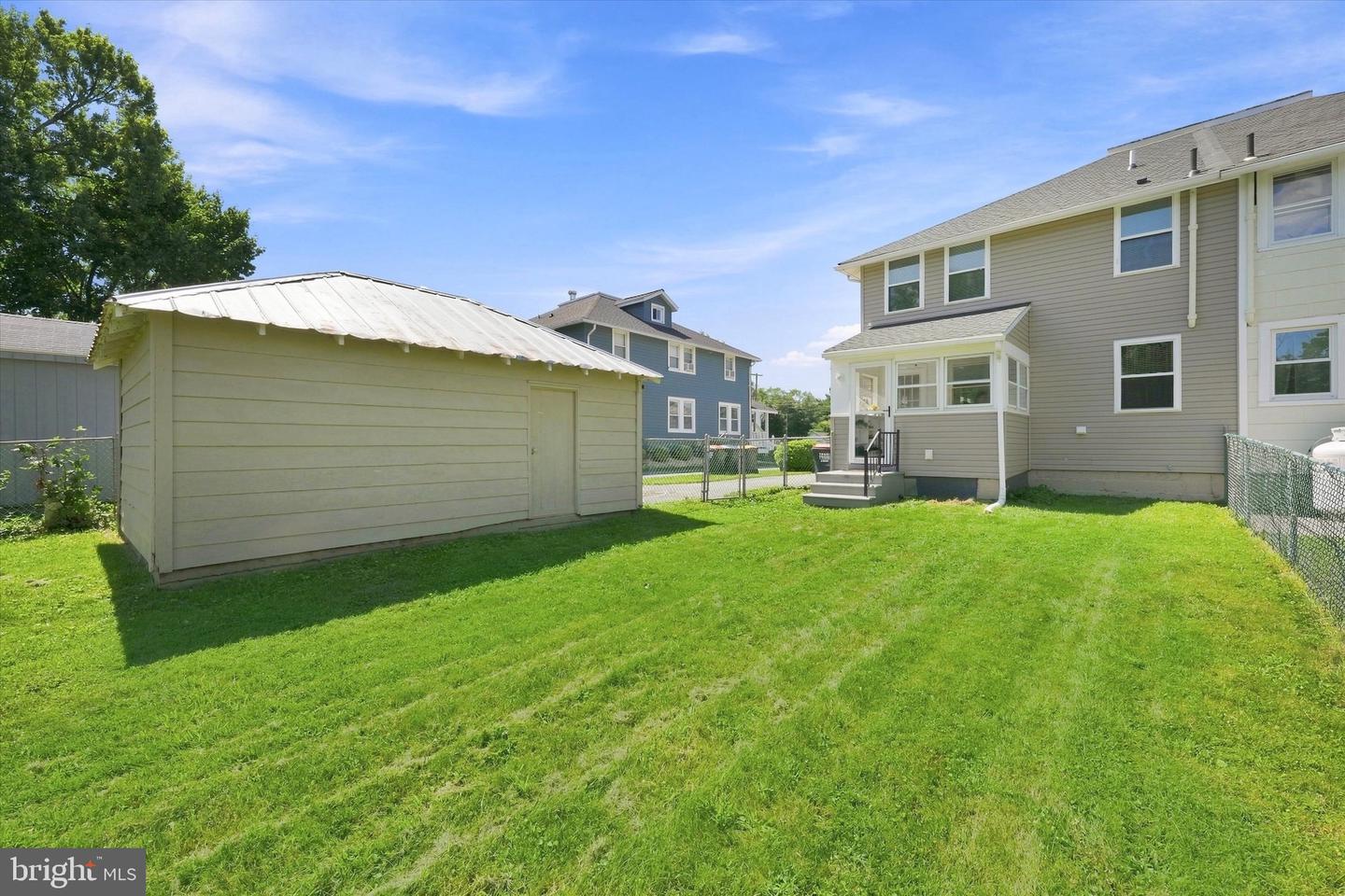 307 S Cass St Property Photo 35