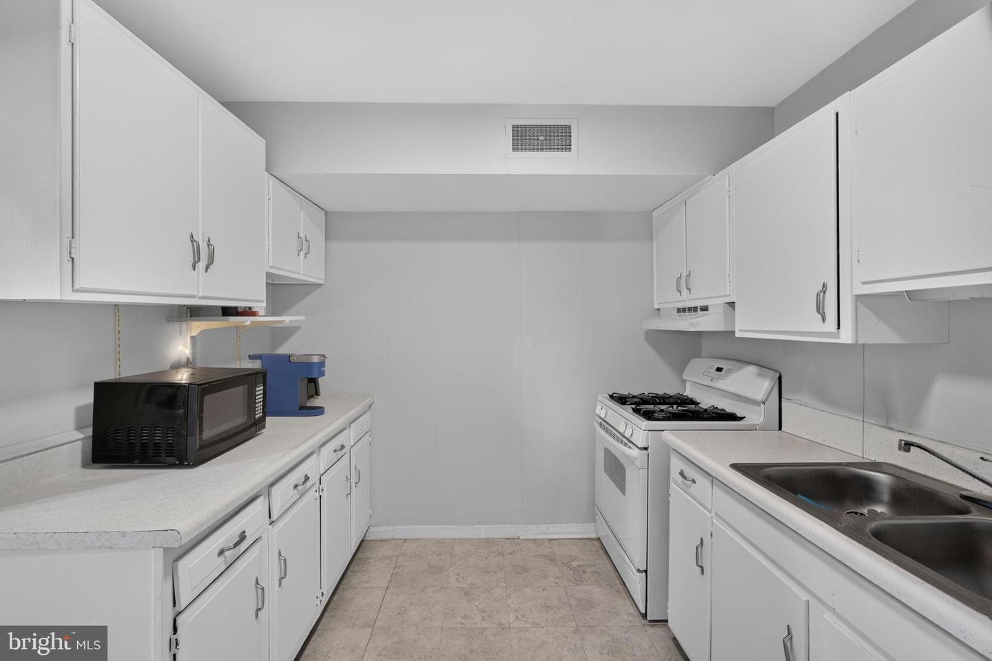 52 Morris Rd Property Photo 14