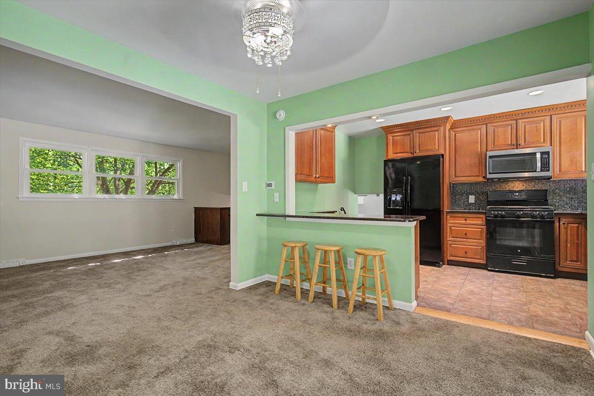 2105 Westminster Dr Property Photo 17