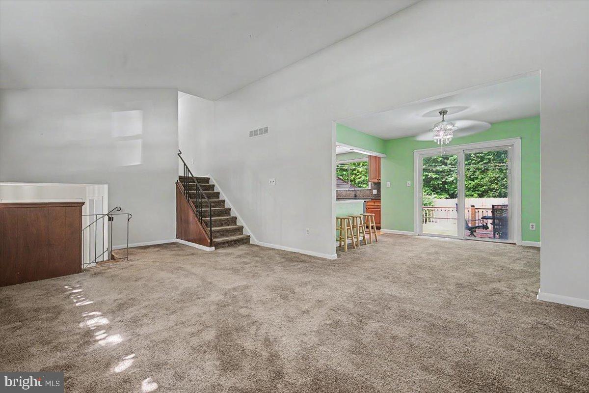 2105 Westminster Dr Property Photo 19