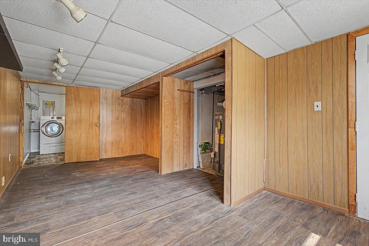 2105 Westminster Dr Property Photo 29