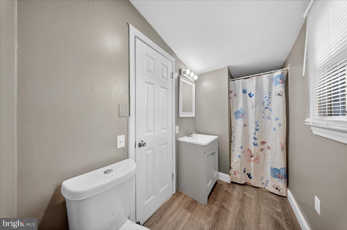 1014 N Adams St Property Photo 9