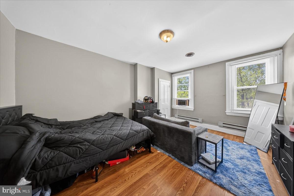 1014 N Adams St Property Photo 19