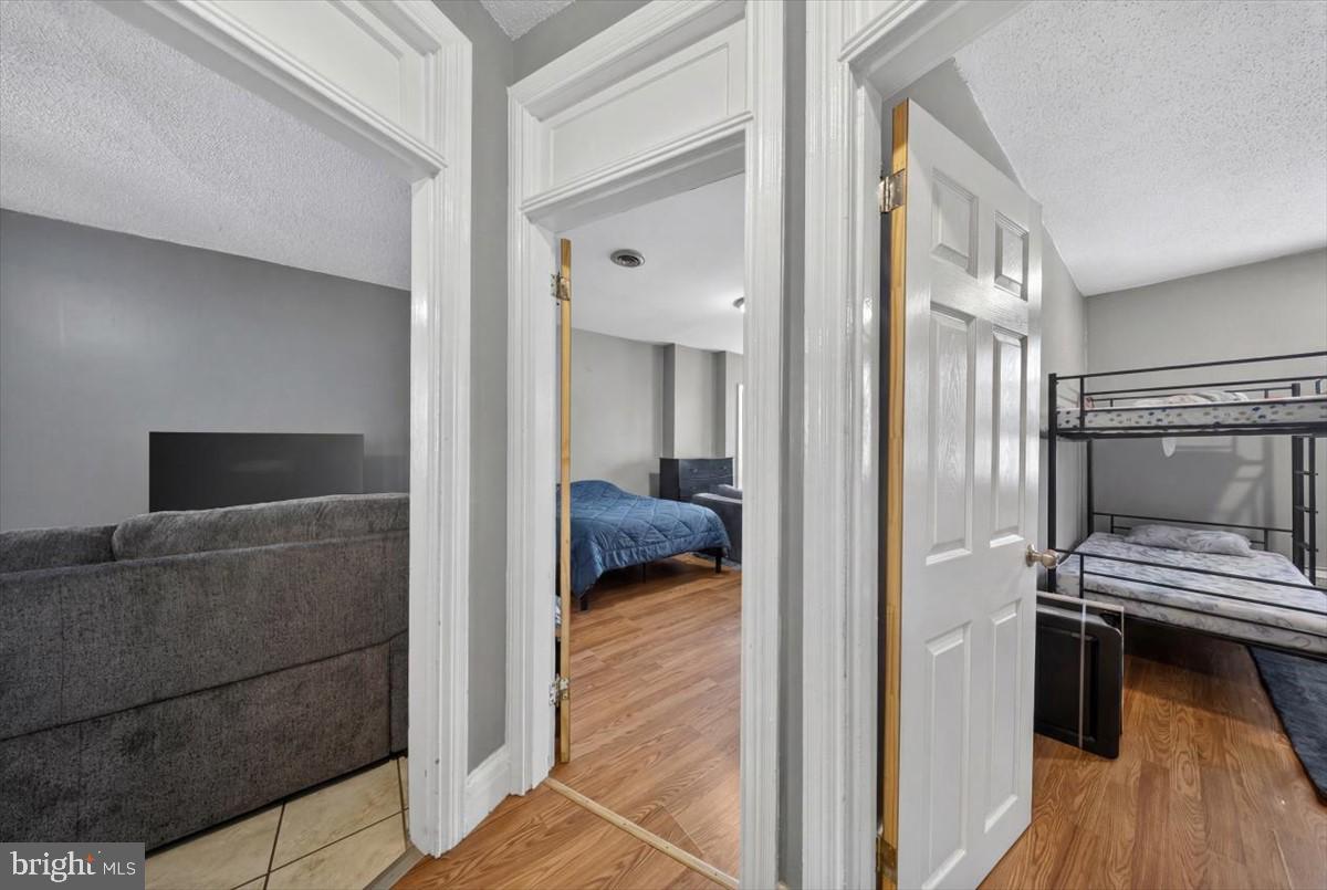 1014 N Adams St Property Photo 20