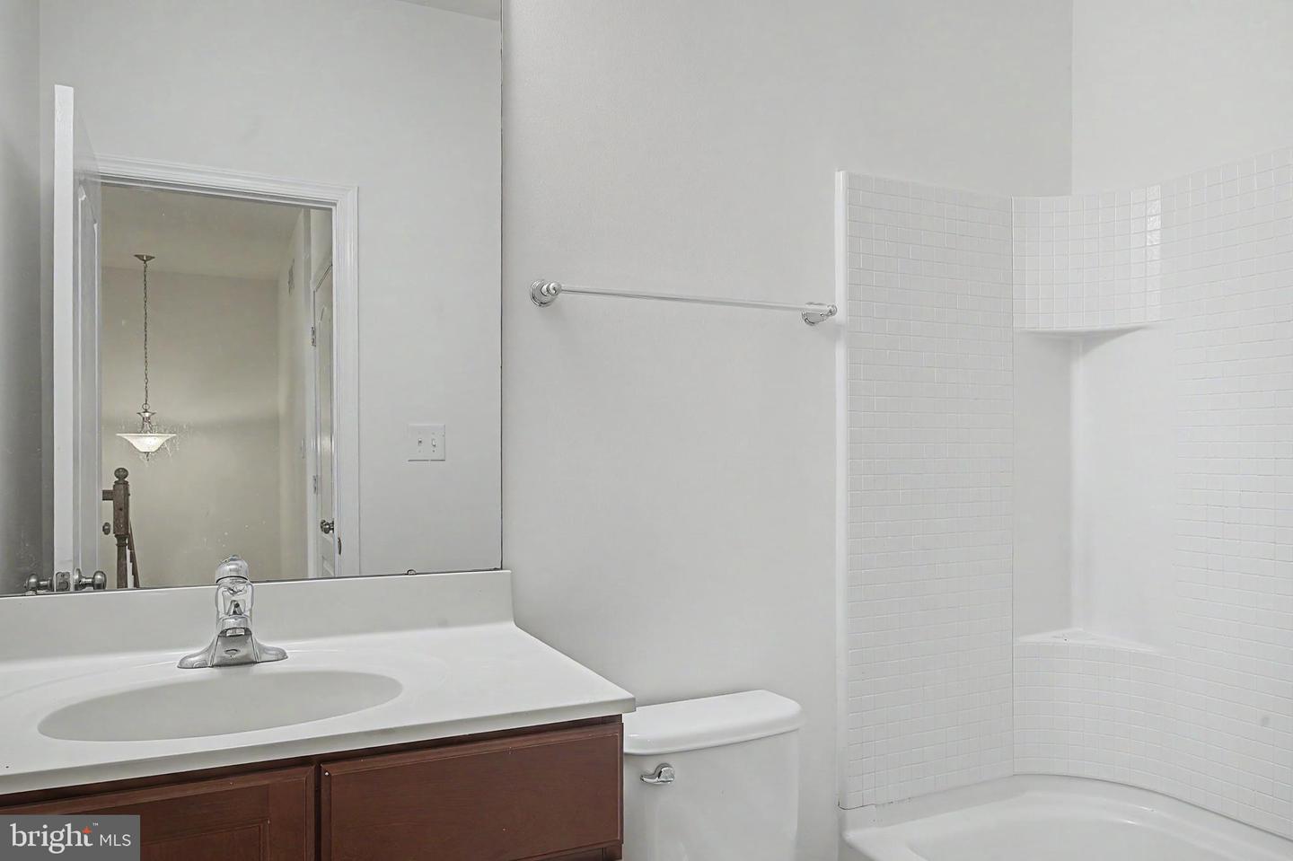 281 N Bayberry Pkwy Property Photo 17