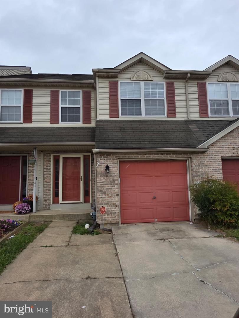 24 WOODCREST CT Property Photo 1