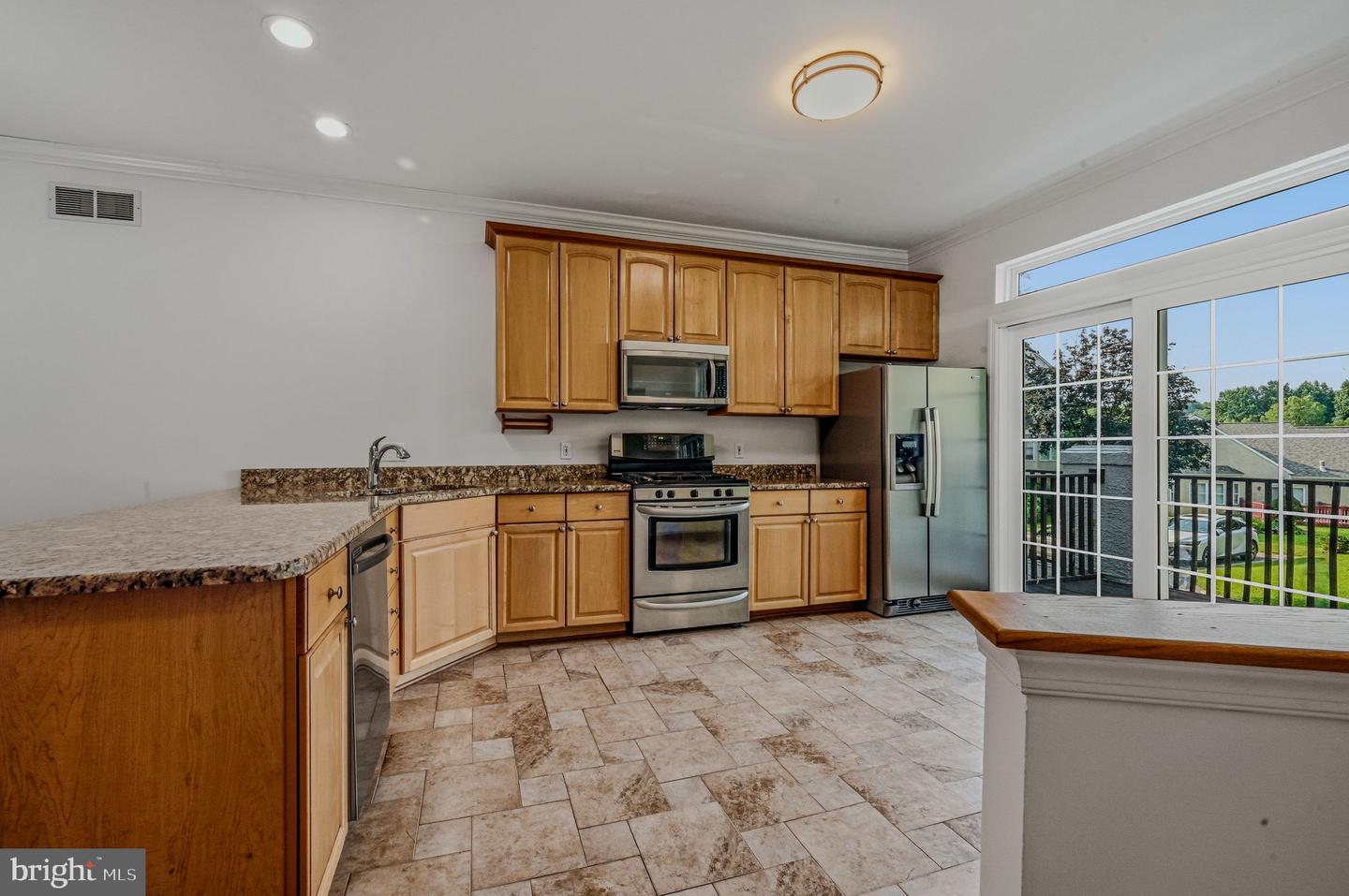 1 N Thomas Ln Property Photo 10