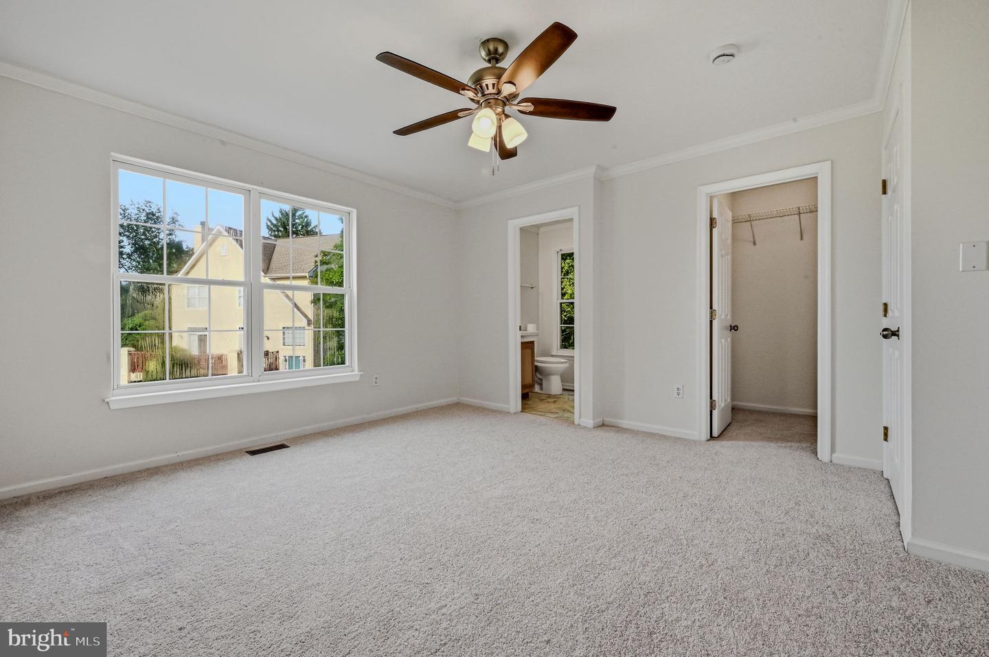 1 N Thomas Ln Property Photo 25