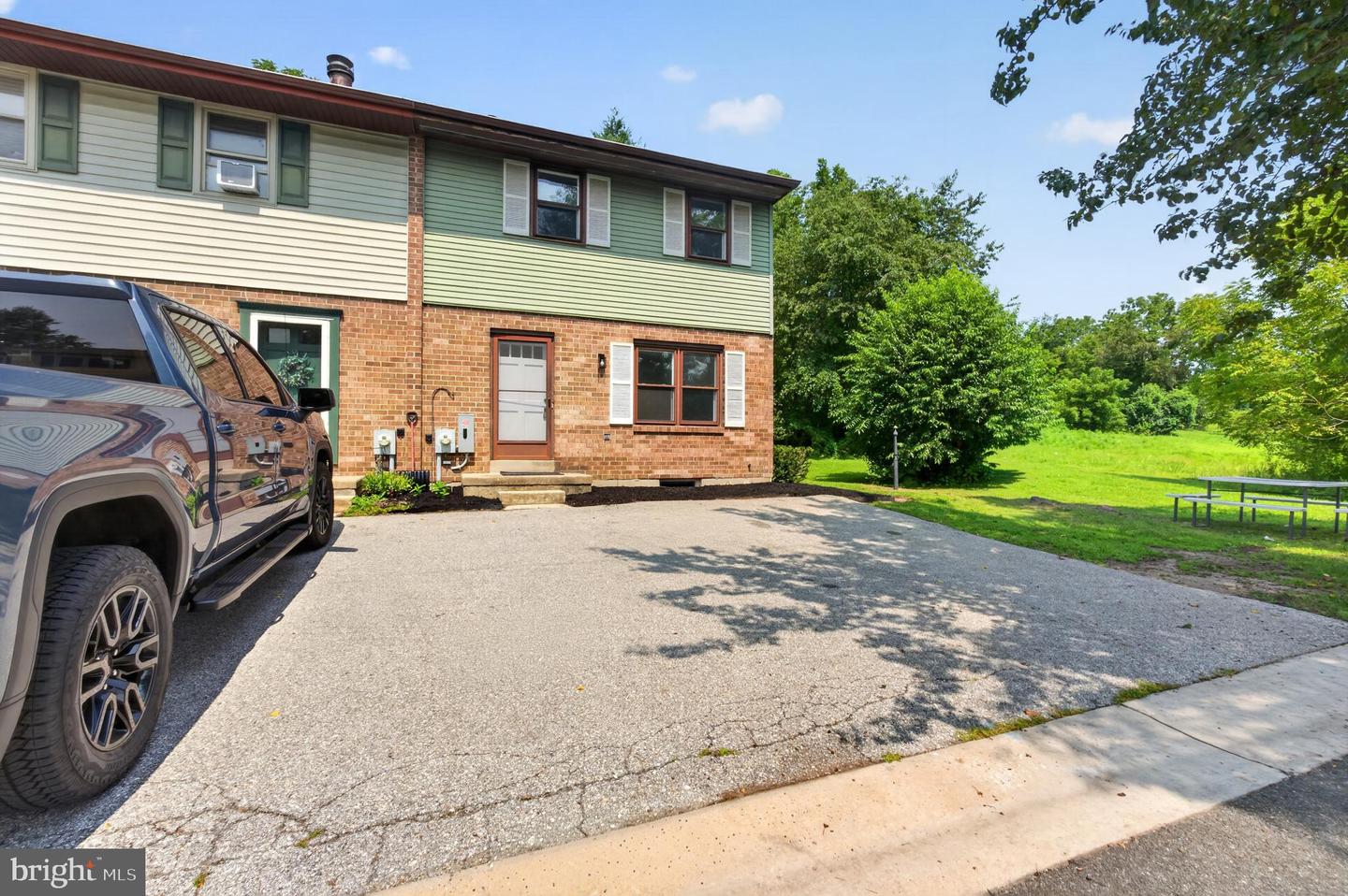 4800 Plum Run Ct Property Photo 1