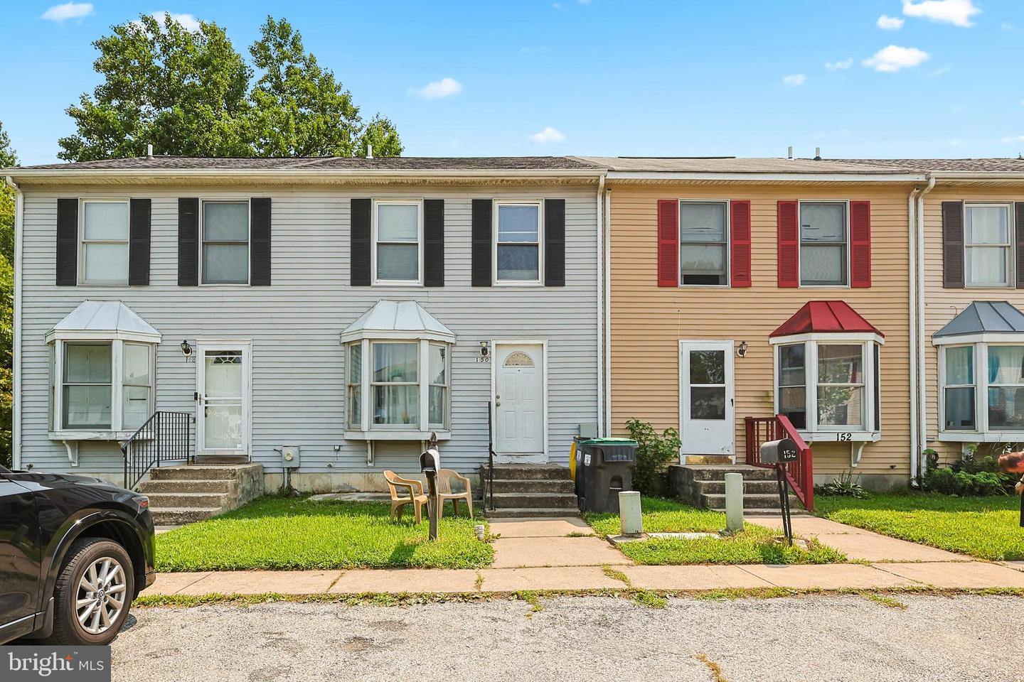 152 Whitburn Pl Property Photo 1