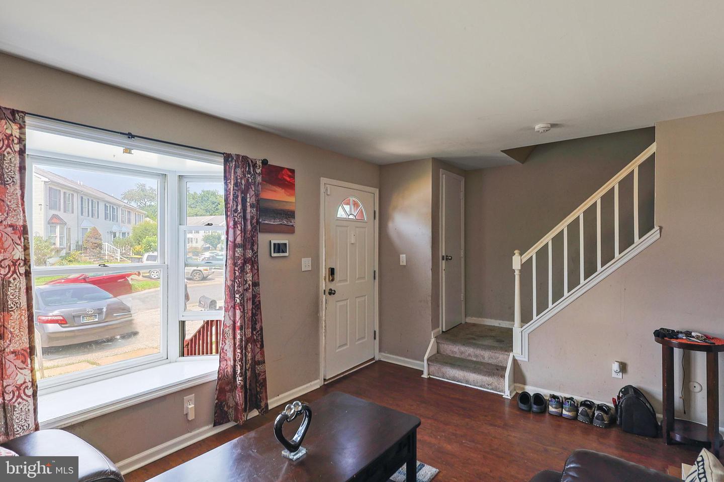 152 Whitburn Pl Property Photo 3