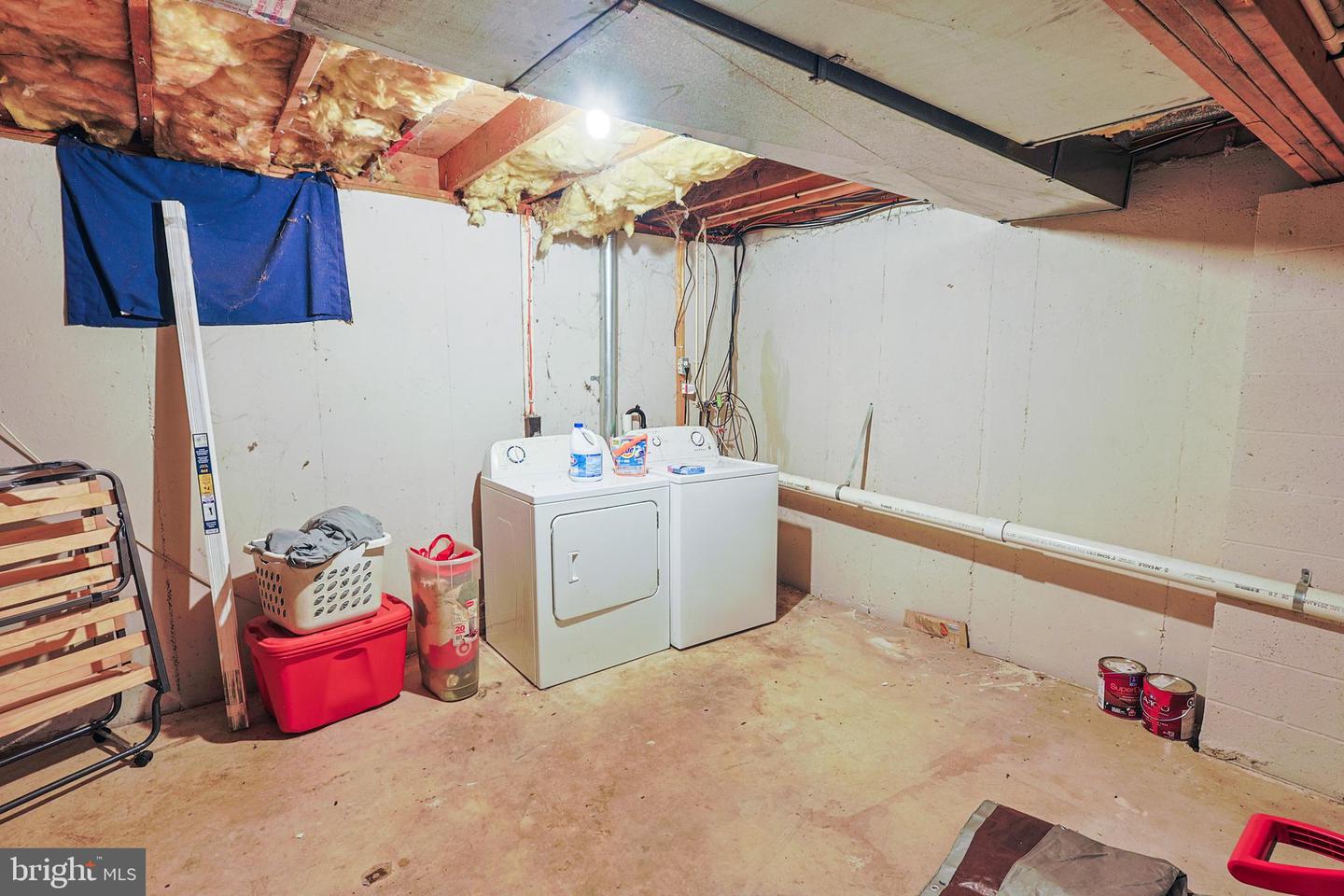152 Whitburn Pl Property Photo 13