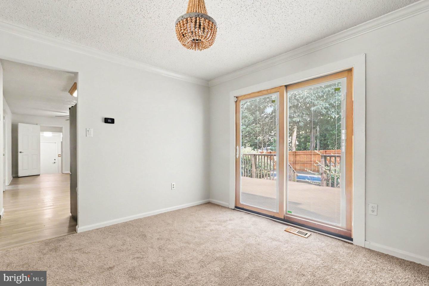 737 Fox Chase Cir Property Photo 18
