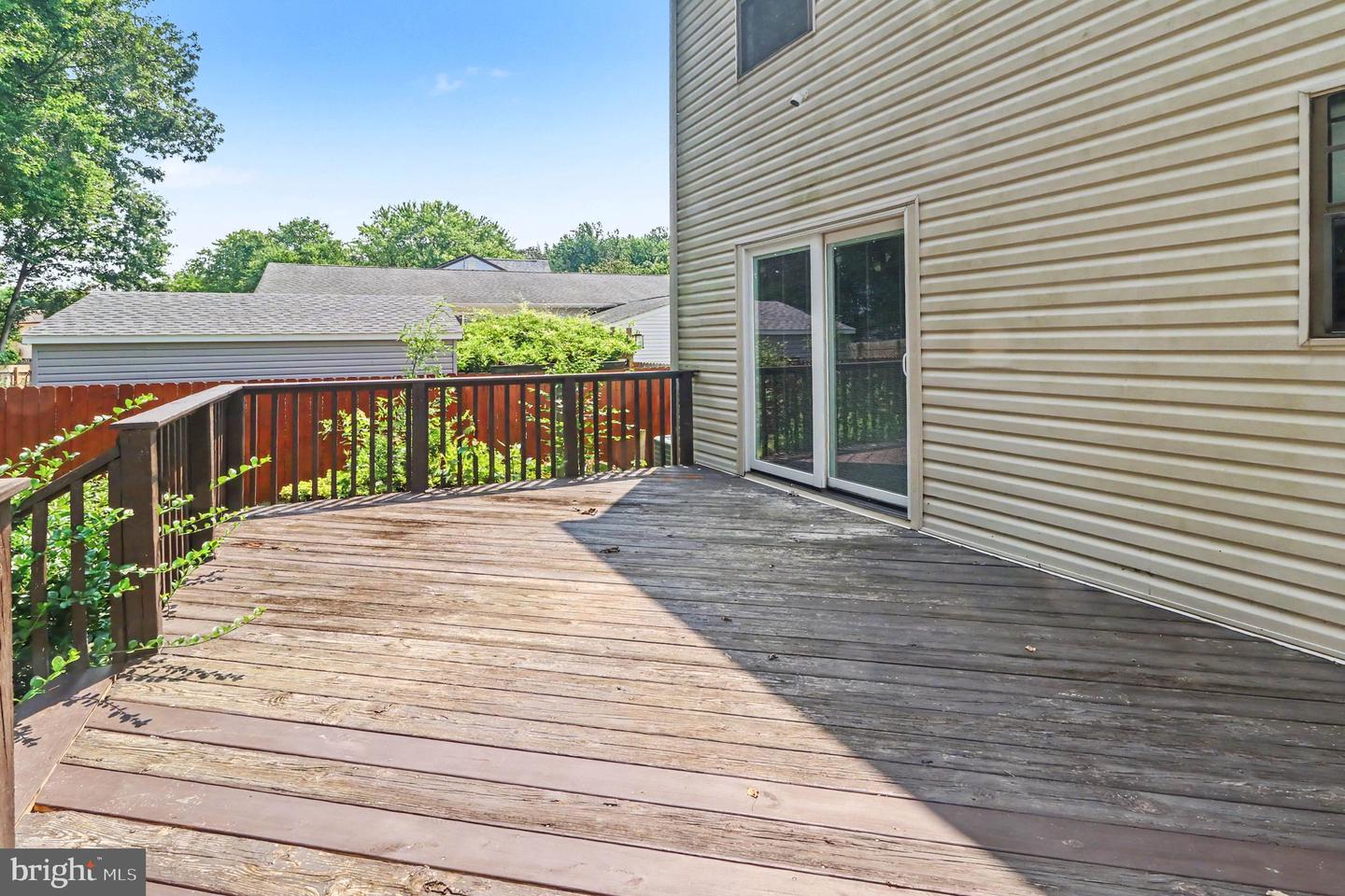 737 Fox Chase Cir Property Photo 50