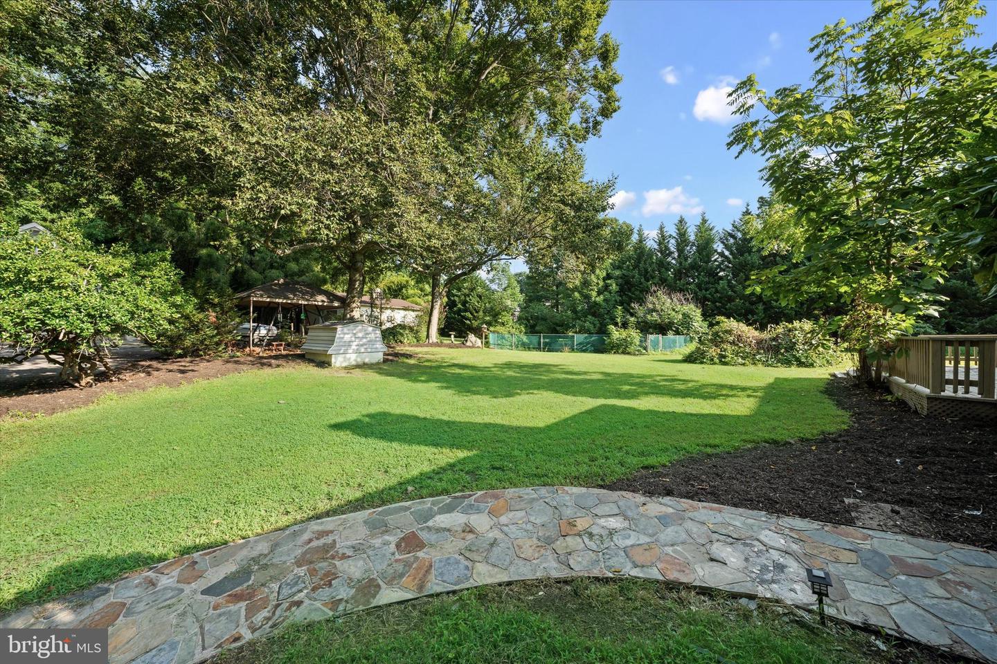 2302 Marsh Rd Property Photo 7