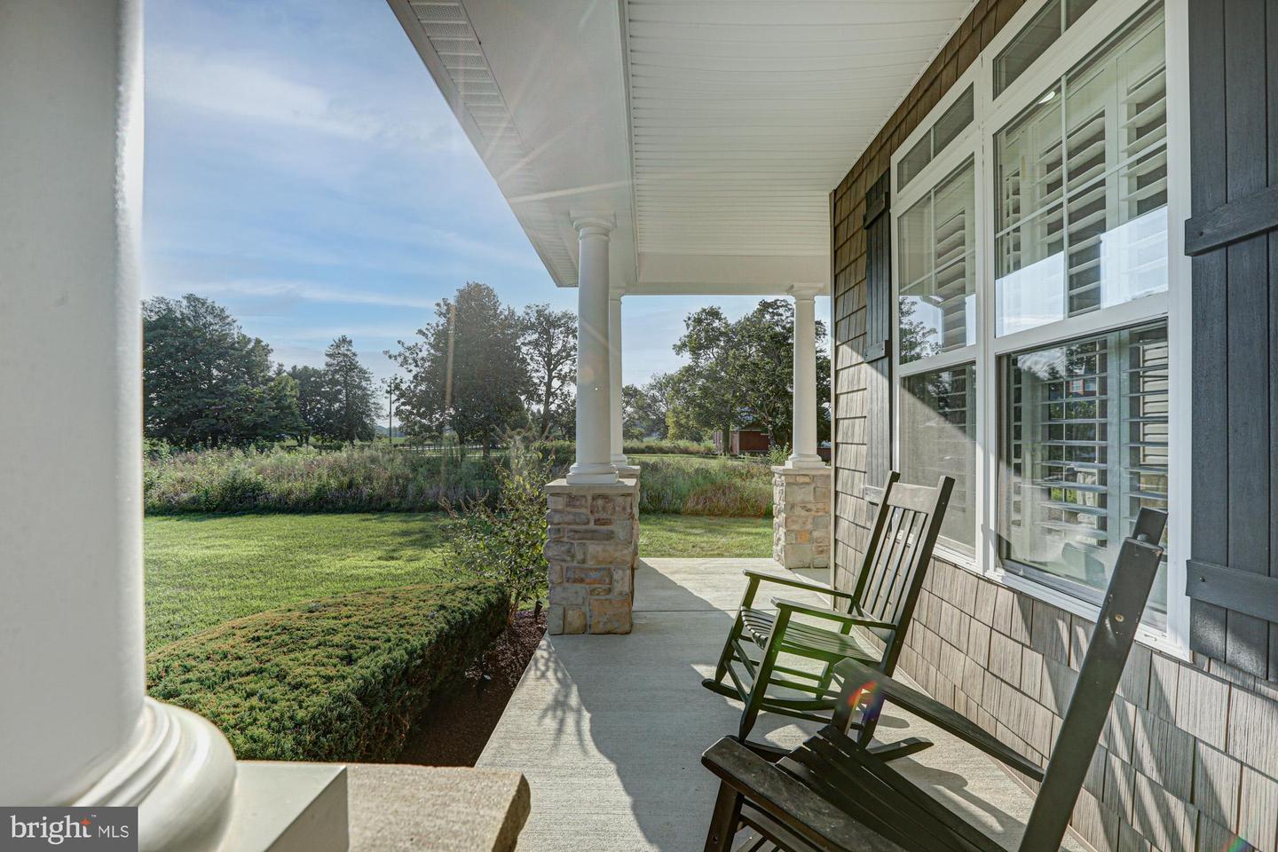 1233 Bunker Hill Rd Property Photo 10
