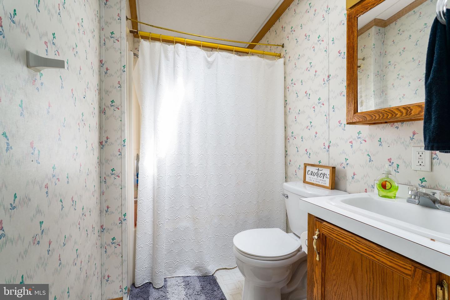106 W Tulip Ln #322 Property Photo 18