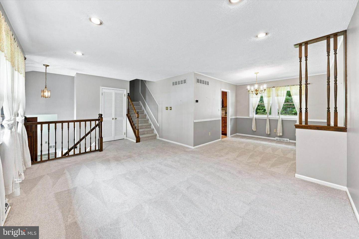 27 Duvall Ct Property Photo 7