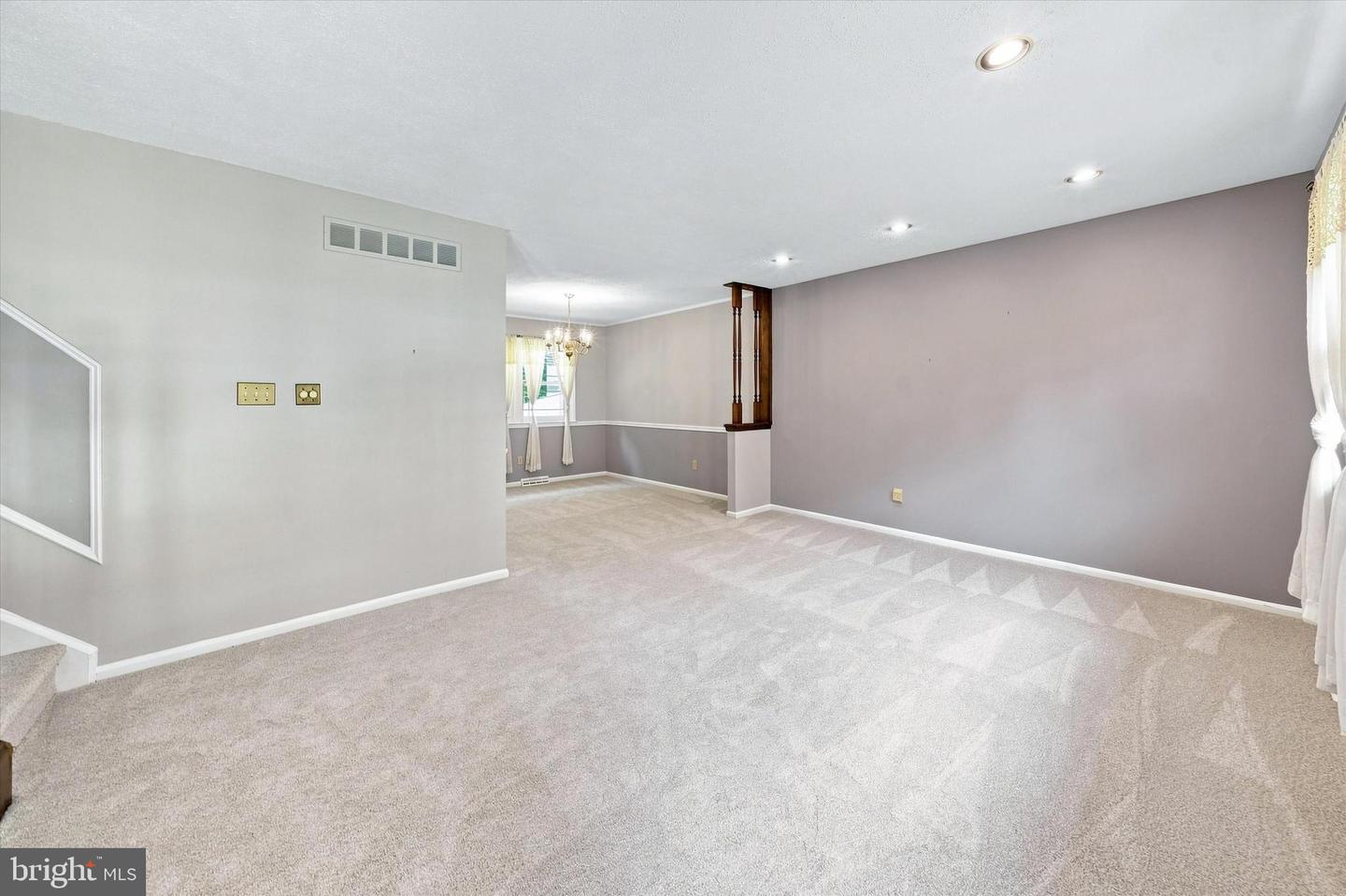 27 Duvall Ct Property Photo 10