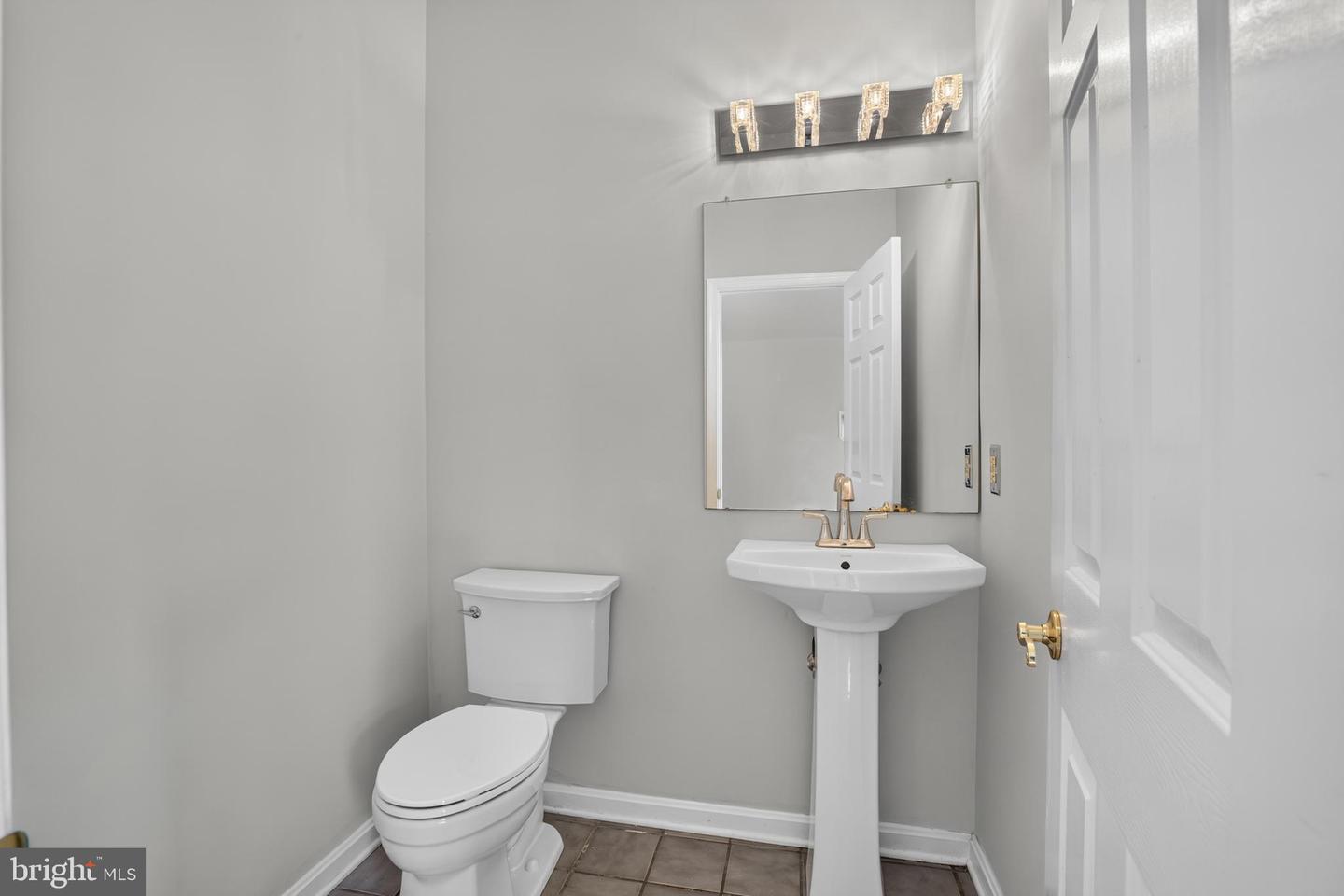 113 Windfield Ln Property Photo 32